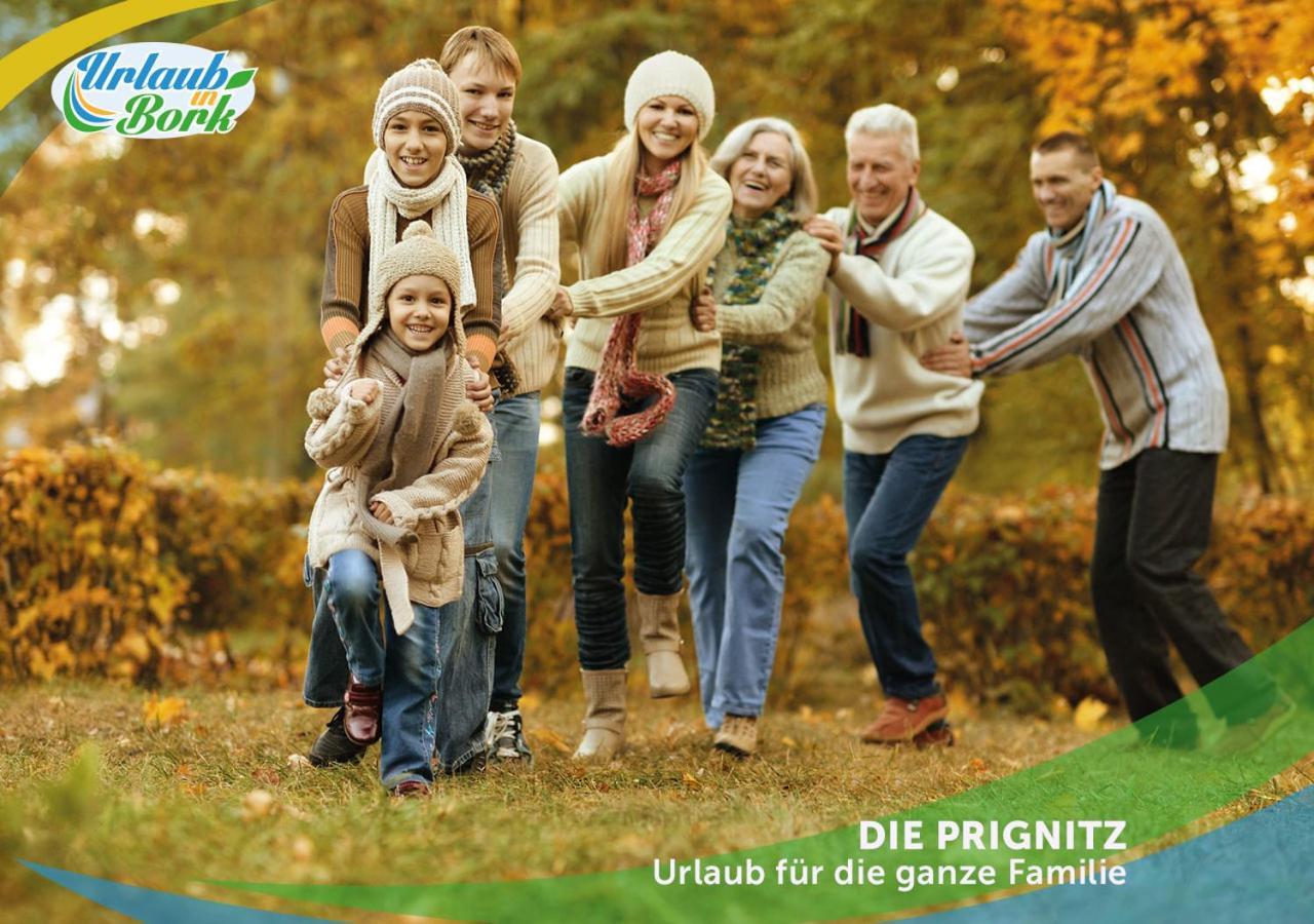 Jagd-Angler-Suite-04-Im-Wald-Am-See Kyritz Exteriör bild
